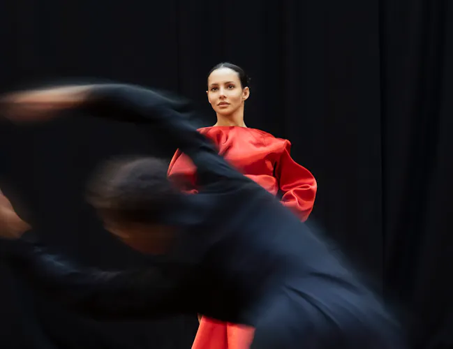 Francesca Hayward in rehearsal for León and Lightfoot’s Salle de danse (6 of 6)
