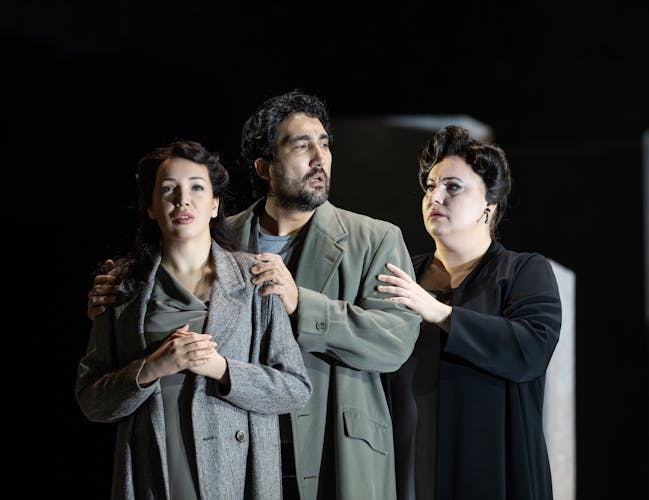Vasilisa Berzhanskaya, Najmiddin Mavlyanov and Liudmyla Monastyrska in Nabucco ©2021 ROH. Photograph by Bill Cooper