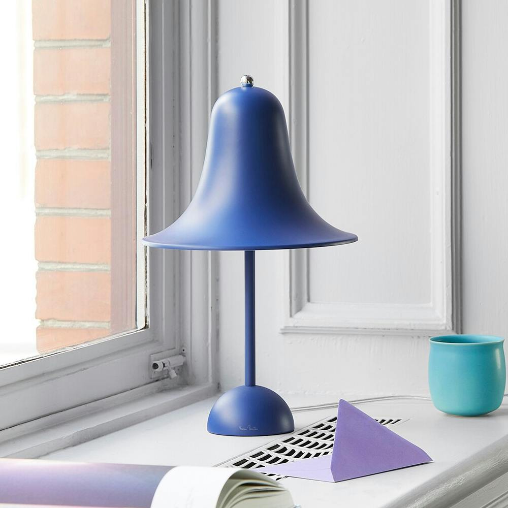 Pantop Bordlampe 23 cm, Matte Classic Blue