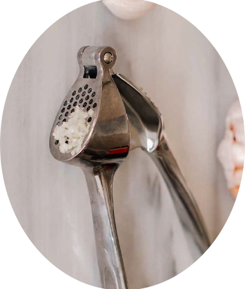 Garlic presses & Potato ricers