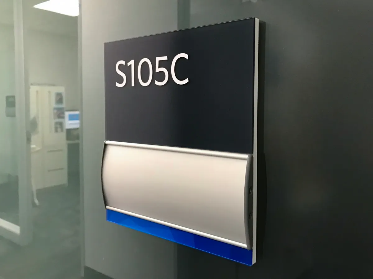 Modular Sign Systems | Royal Rubber Stamp & Sign Co.