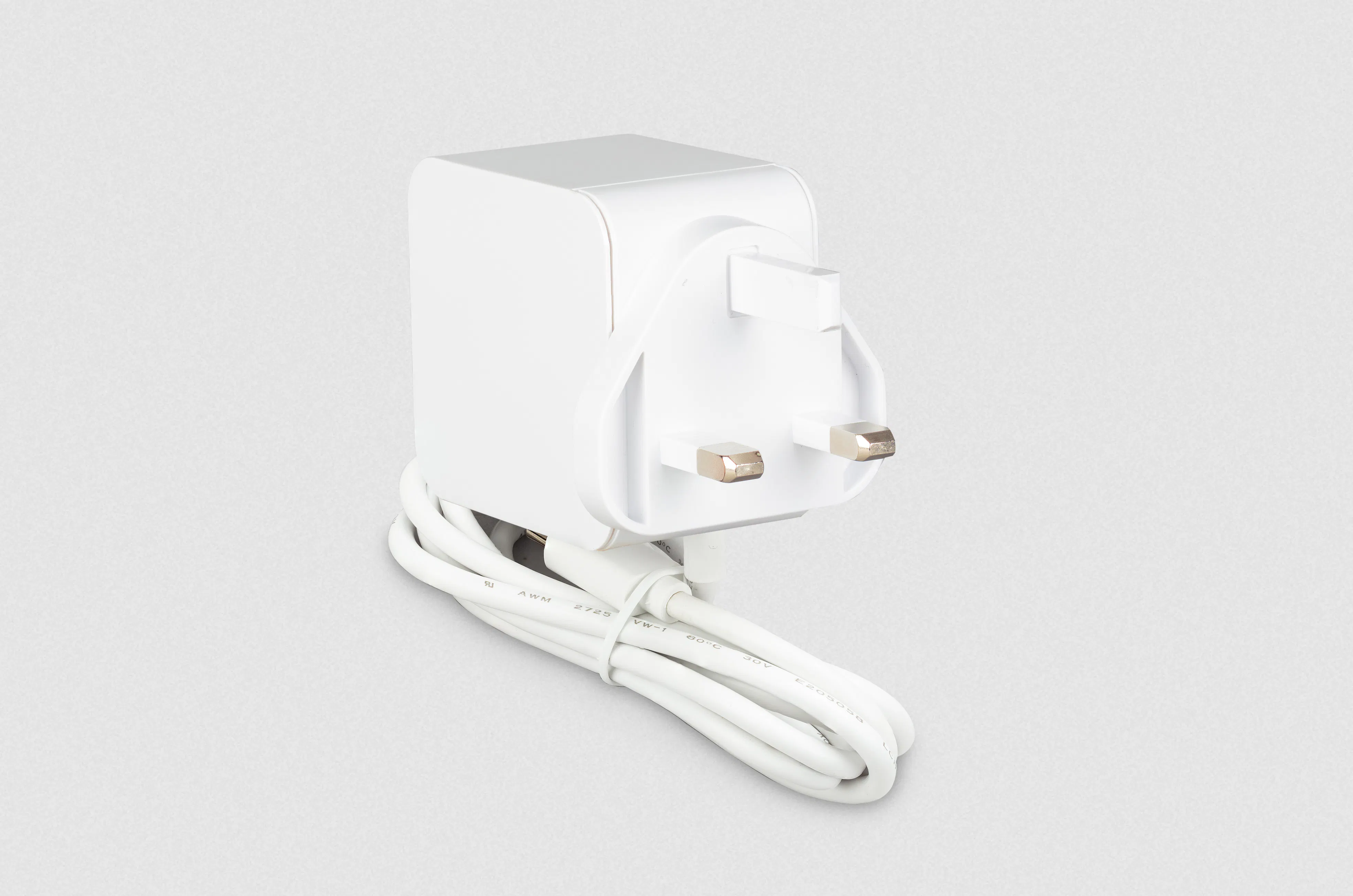 Chargeur Universel USB-C 45W Avec Câble Détachable - Prises UK & EU Incluses