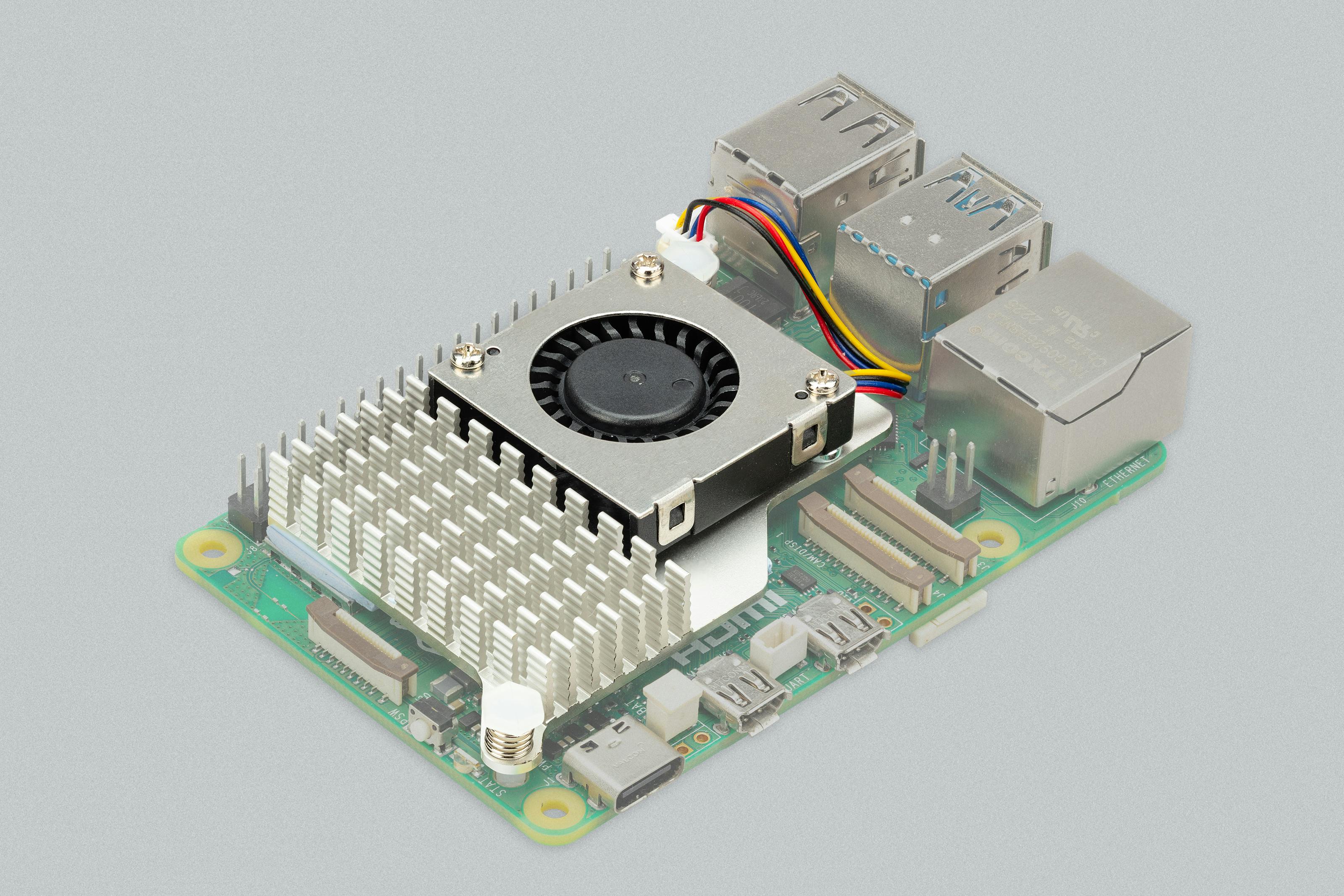 Coolwell Official for Raspberry Pi Active Cooler Fits Raspberry Pi 5 with  Temperature-Controlled Blower Fan Aluminium Heatsink : :  Informatique