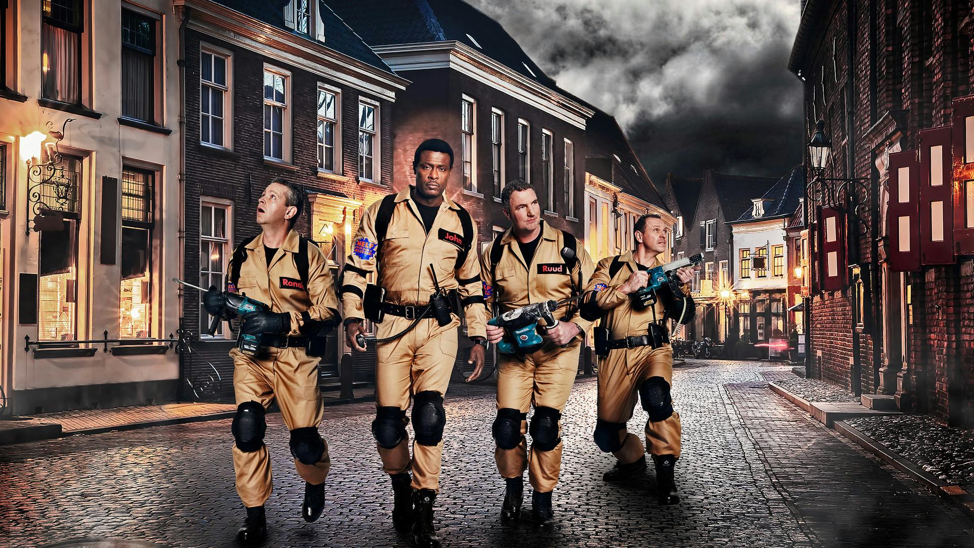 RTL John Williams met klusbusters ten strijde tegen verbouwhorror in nieuw seizoen ‘Help Mijn RTL John Williams met klusbusters ten strijde tegen verbouwhorror in nieuw seizoen ‘Help Mijn