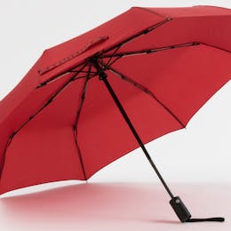 https://www.ruedesgoodies.com/produit/parapluie-pliant-primo-harvard-229/