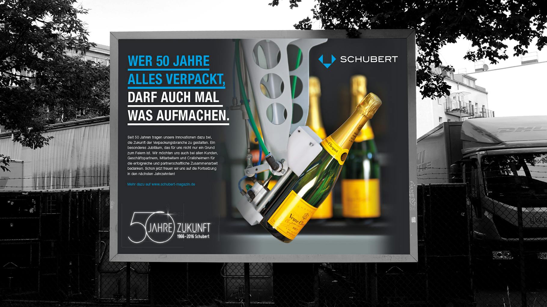 Das Bild zeigt den Banner von einer Werbeanzeige von dem Kunde Schubert zu dem 50 Jahre Jubiläum.