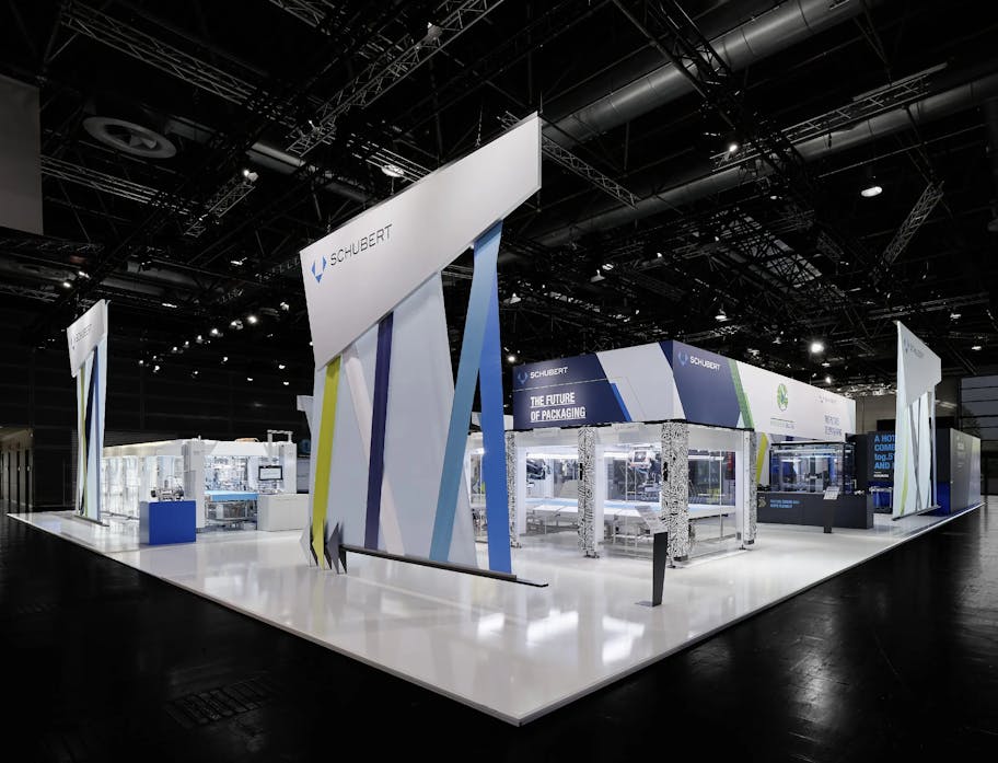 Ein Foto zu dem Messeauftritt von dem Kunde Schubert mit gestaltetem Messestand der Ruess Group GmbH.
