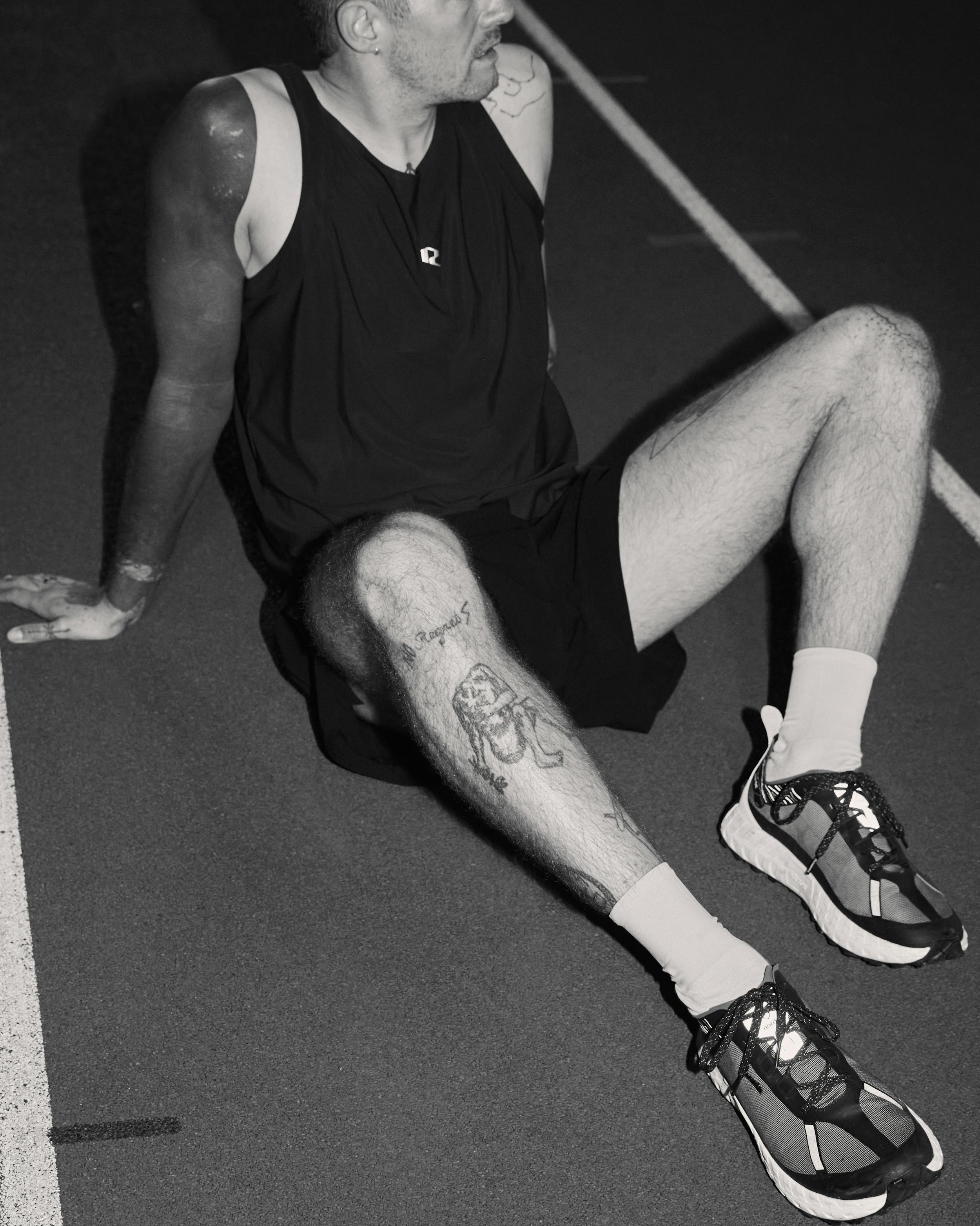 BERLIN NIGHT RUN - DENNIS RUNS IN THE ERIS TANK - COLLECTION 02 - Photographed by Jack Hare