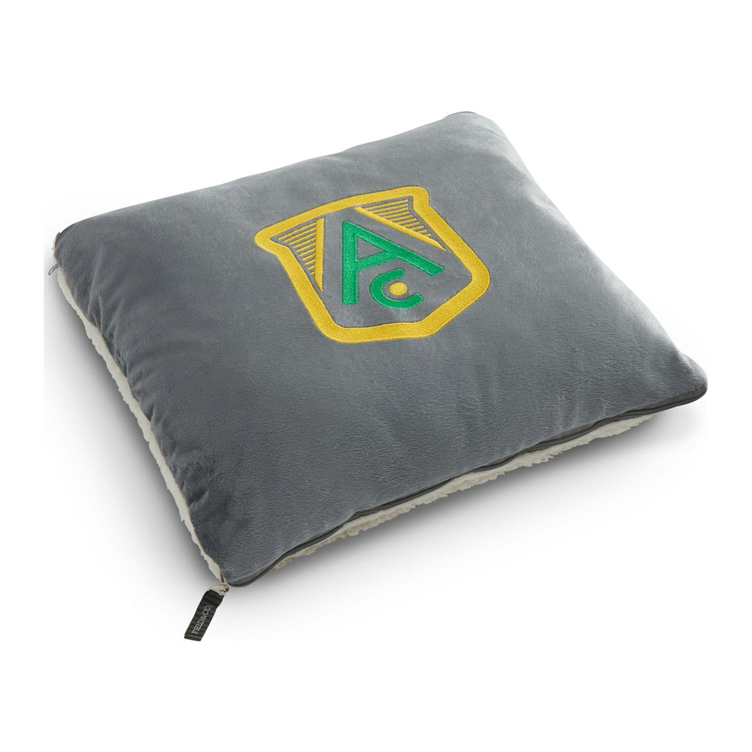 Field & Co. Sherpa Convertible on the Go Blanket - additional Image 1