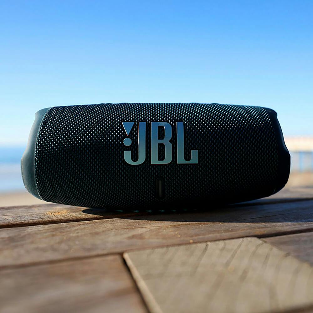 JBL Charge 5 Portable Waterproof Speaker with Powerbank - additional Image 4