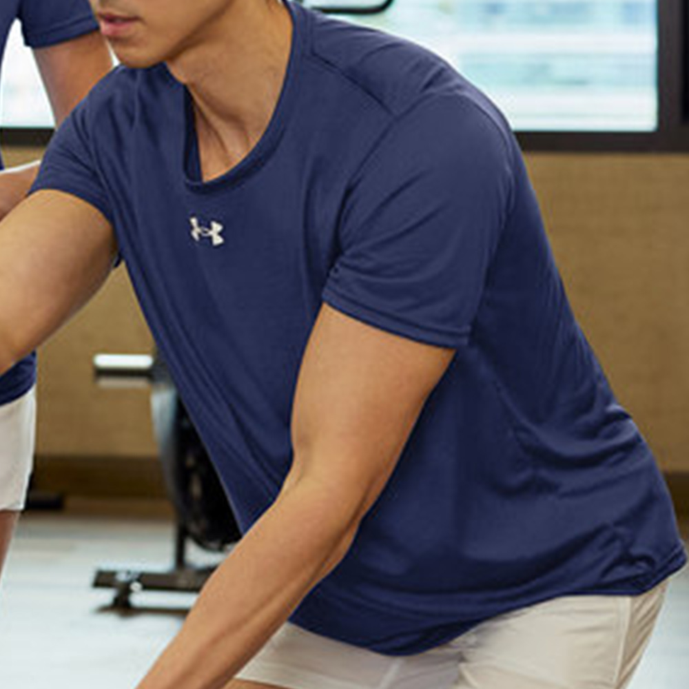 Under armour tech sales shirt