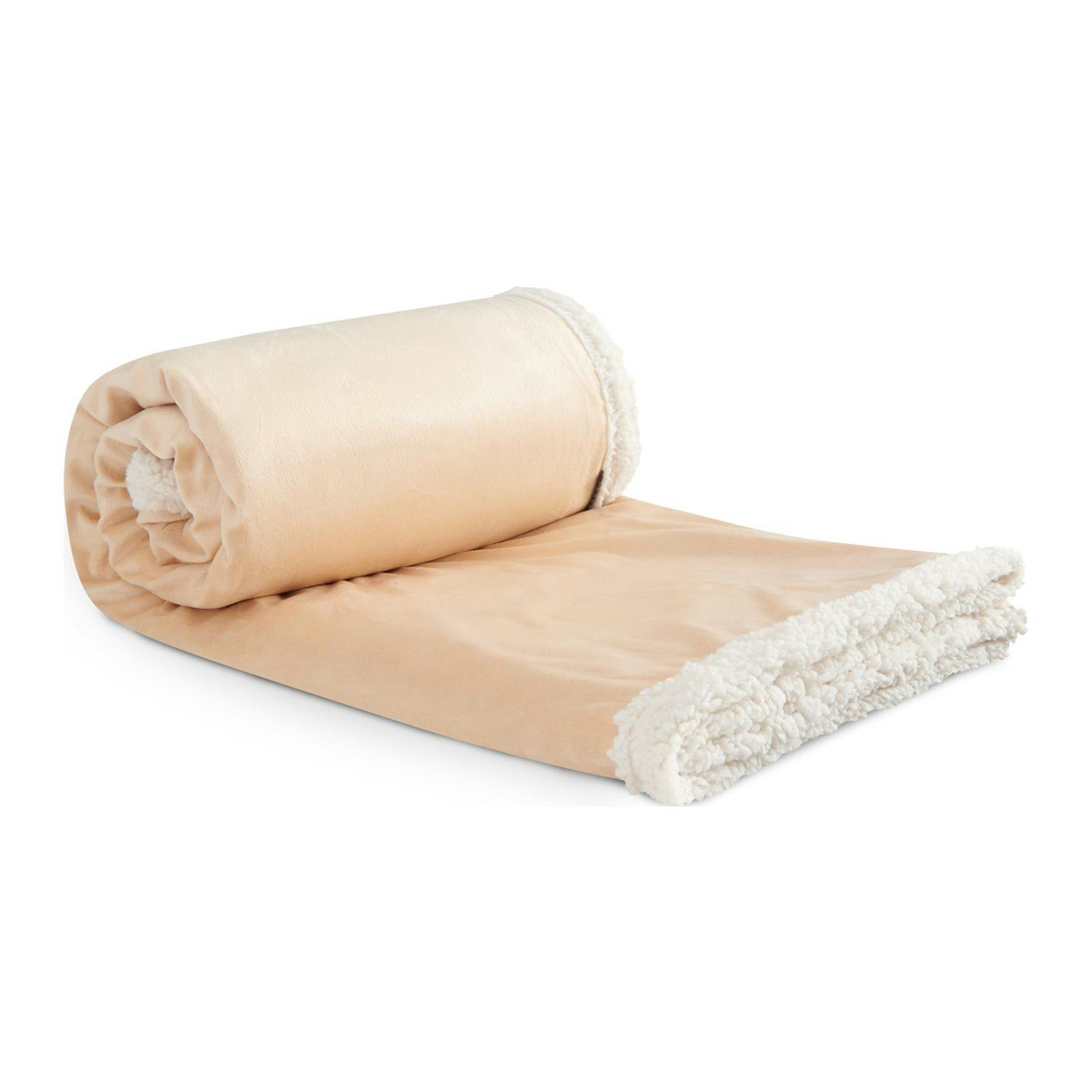 Field & Co.® Cambridge Oversized Sherpa Blanket - additional Image 3