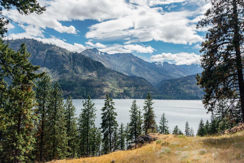 A Guide to Lake Chelan State Park | RVshare.com