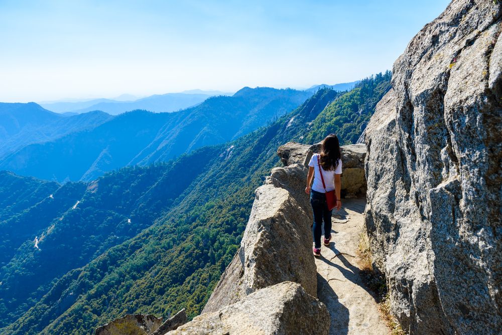 kings canyon national park hikes