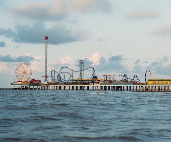 Galvistan - Texas. Yeeee haw! Wait? This isn't a rodeo, it's a carnival on the water!