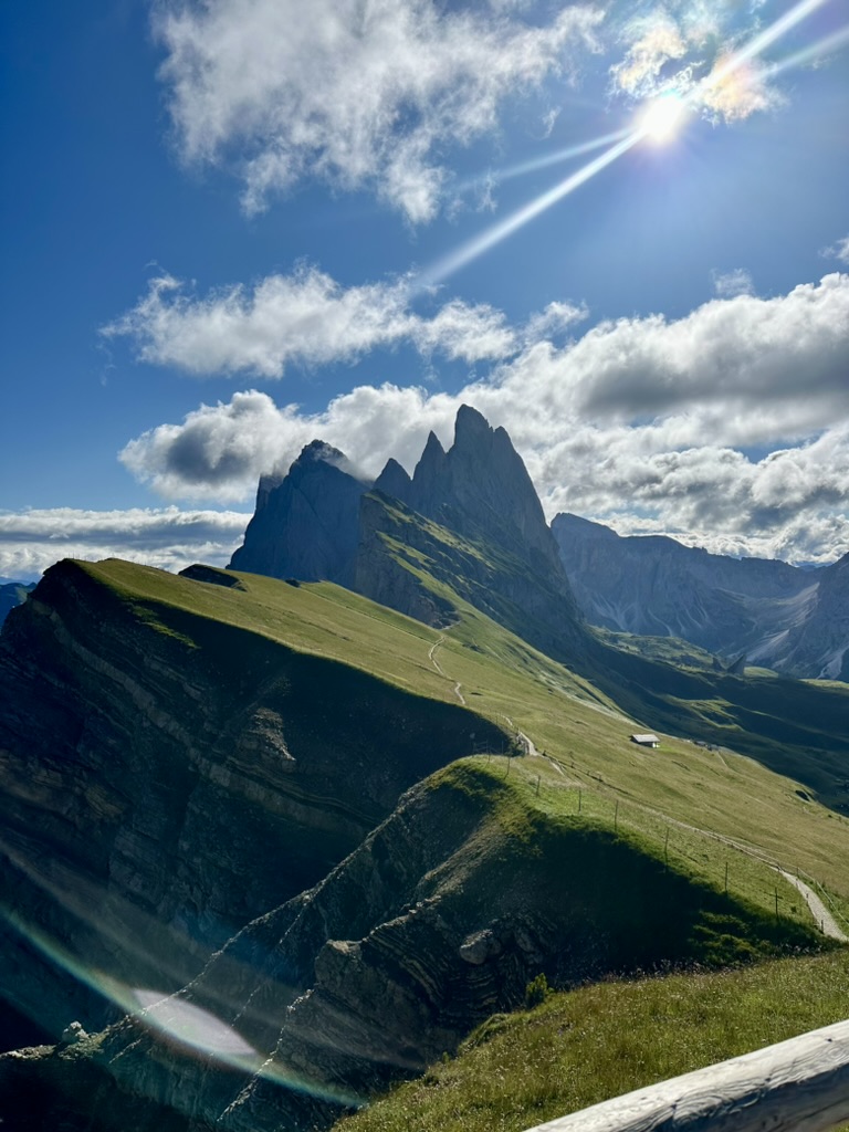 Hiking to Seceda Ridgeline | Roamer Matt