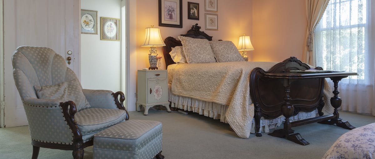 Hotels with Saatva Mattresses Saatva