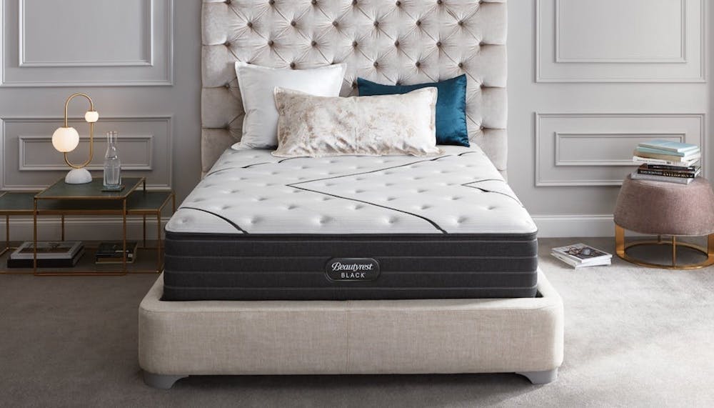 Best Pillow Top Mattresses Reviewed for 2023 Saatva