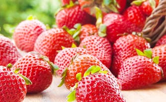 image of strawberries - best fruits for sleep