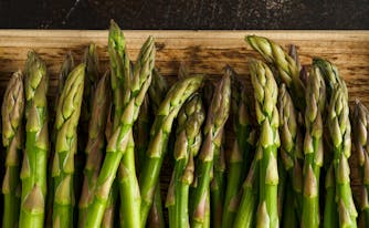 prebiotics and sleep - image of asparagus
