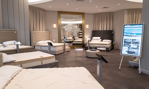 Interior of Saatva's new mattress, bedding, and home furnishings store in Chicago's historic Lincoln Park area.