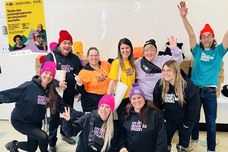 Comité de la campagne annuelle de l'inclusion sociale. Organisations participantes au comité : Action logement Pierre-De Saurel, L’ADIRS, L’Ardoise groupe populaire en alphabétisation, Carrefour naissance famille, Corporation de développement communautaire Pierre-De Saurel (CDCPDS), L’Orienthèque, le DÉPS, Le Groupe de ressource technique en habitation de la région de Sorel (GRTHS), La Porte du Passant, la SADC Pierre-De Saurel.