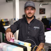 Renaud Millette, propriétaire de Sortrac, agit à titre de président d’honneur du 27e Défi OSEntreprendre MRC de Pierre-De Saurel.