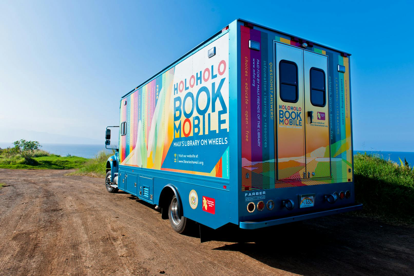 Holoholo Bookmobile side view 