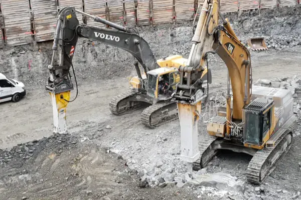 Rental of attachments for excavators