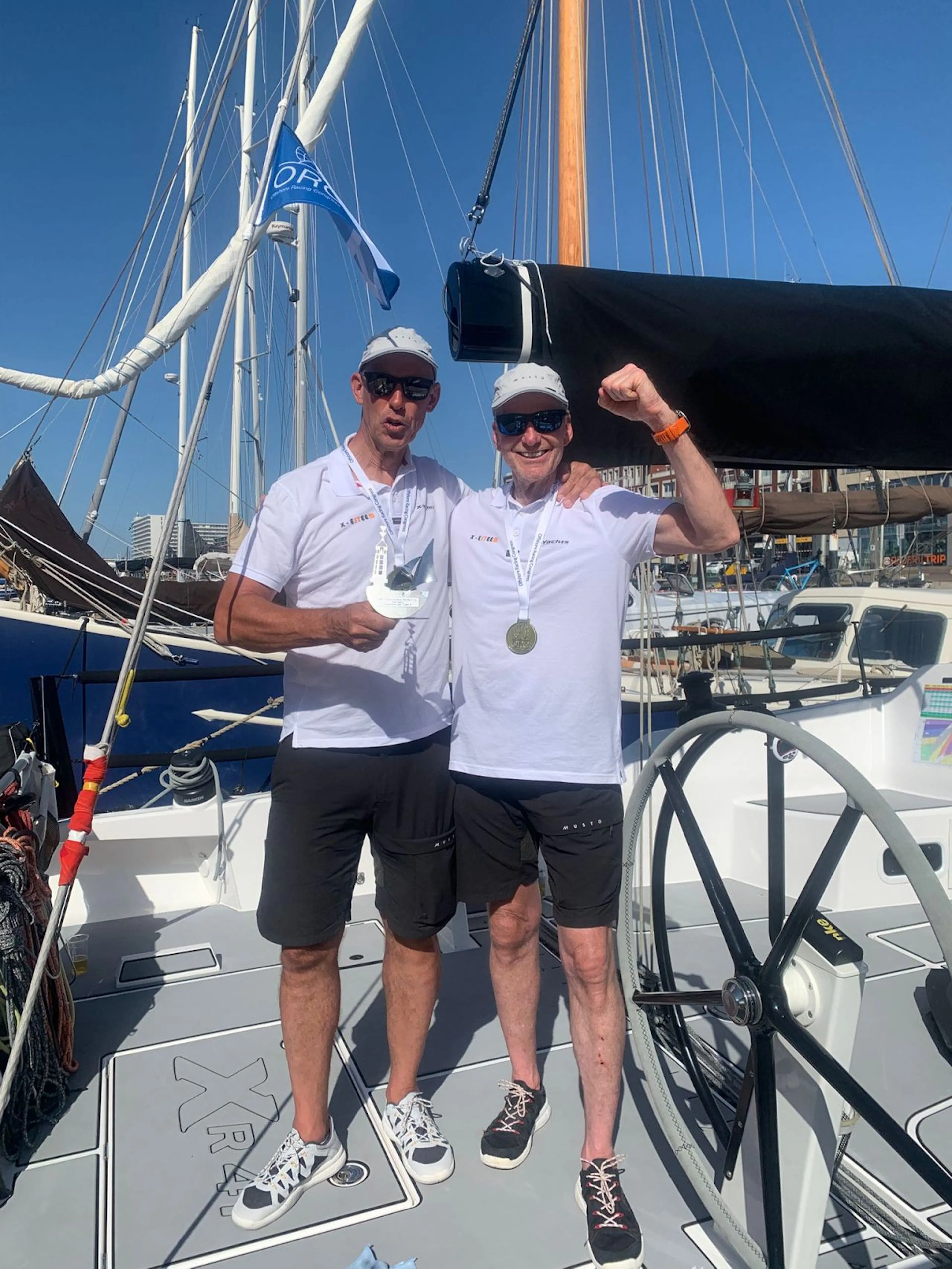 X-Esteem zeilboot wint race Schevingen