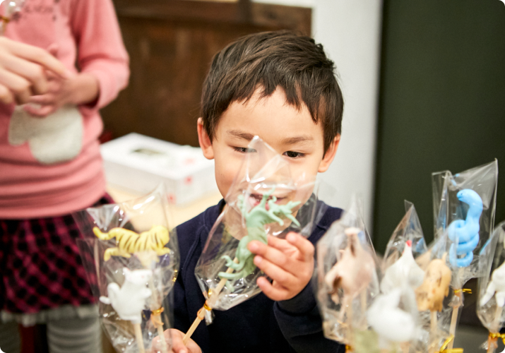 Amezaiku's charm stems from crafting it in front of customers