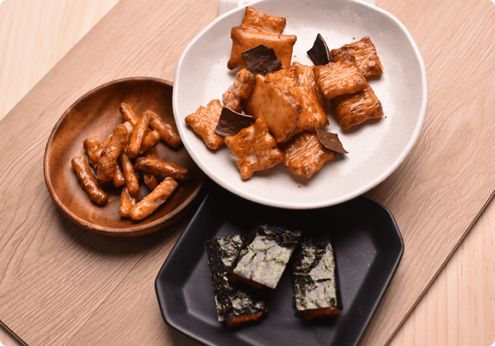 For generations people have been enjoying Kikuichi Arare’s arare, and will continue to do so for many more.