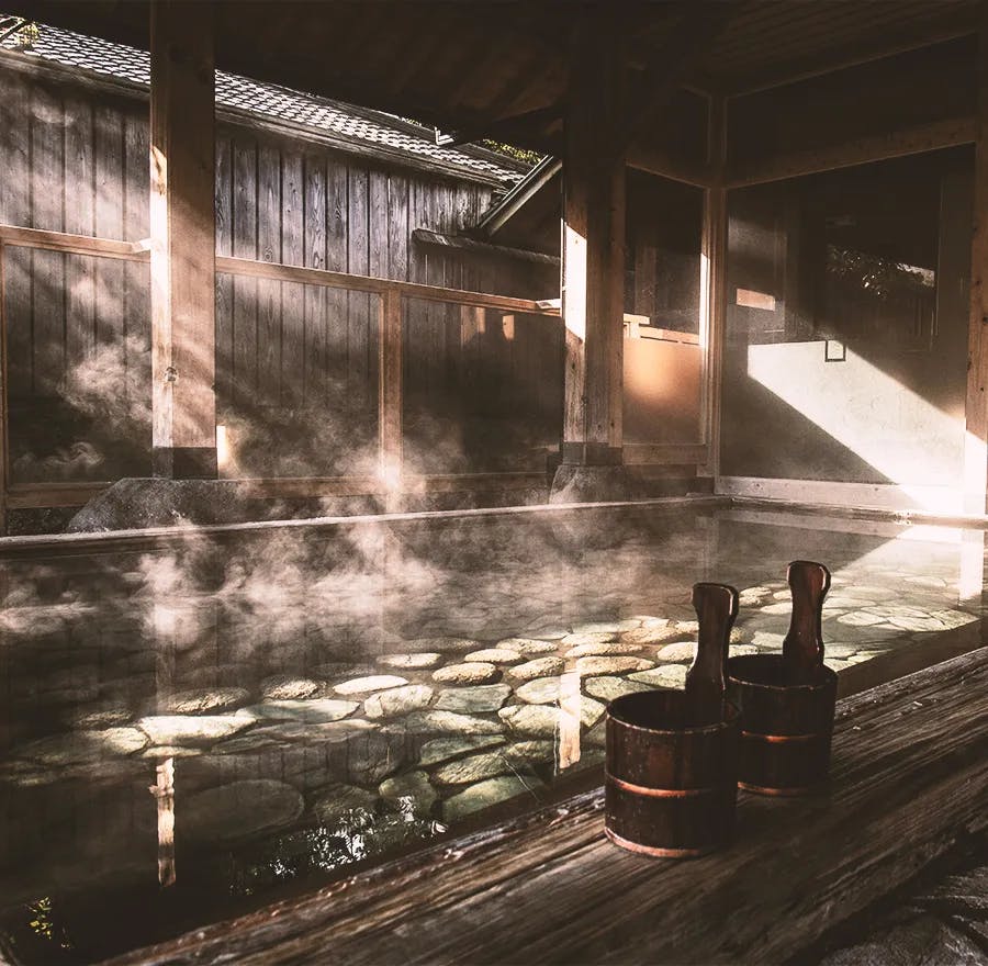 Picture of a natural hot spring, or onsen, in Japan.