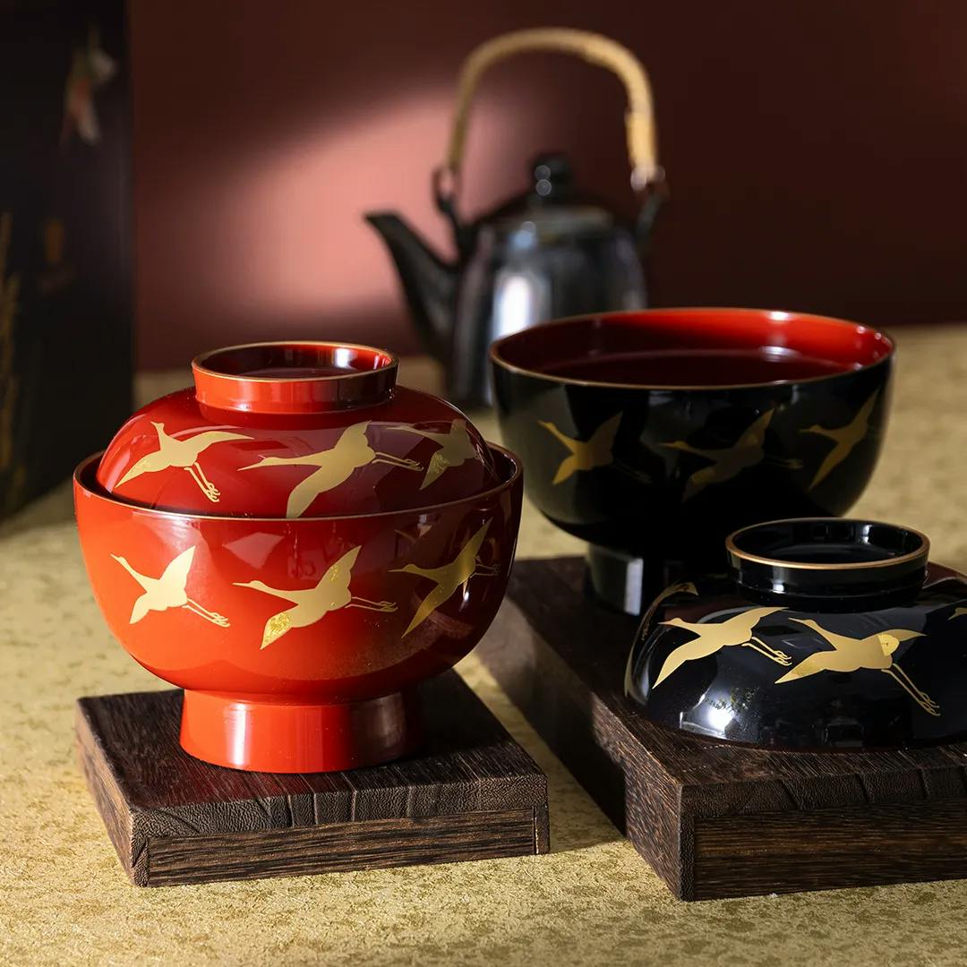 Japanese Lacquerware Bowl Set