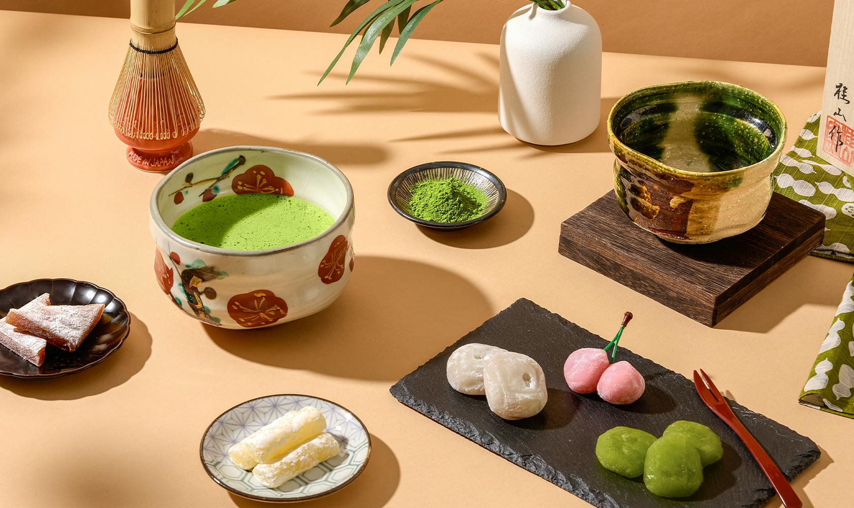 Sakuraco | Japanese Snacks & Candy Subscription Box