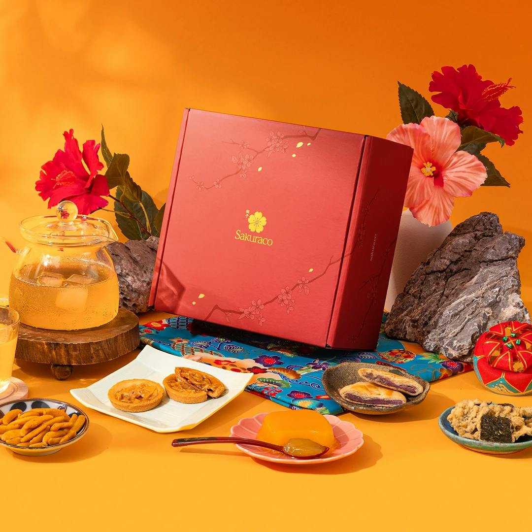 Sakuraco's August Box: Journey to Okinawa