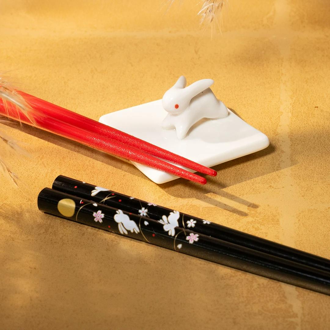Tsukimi Chopstick Rest & Set