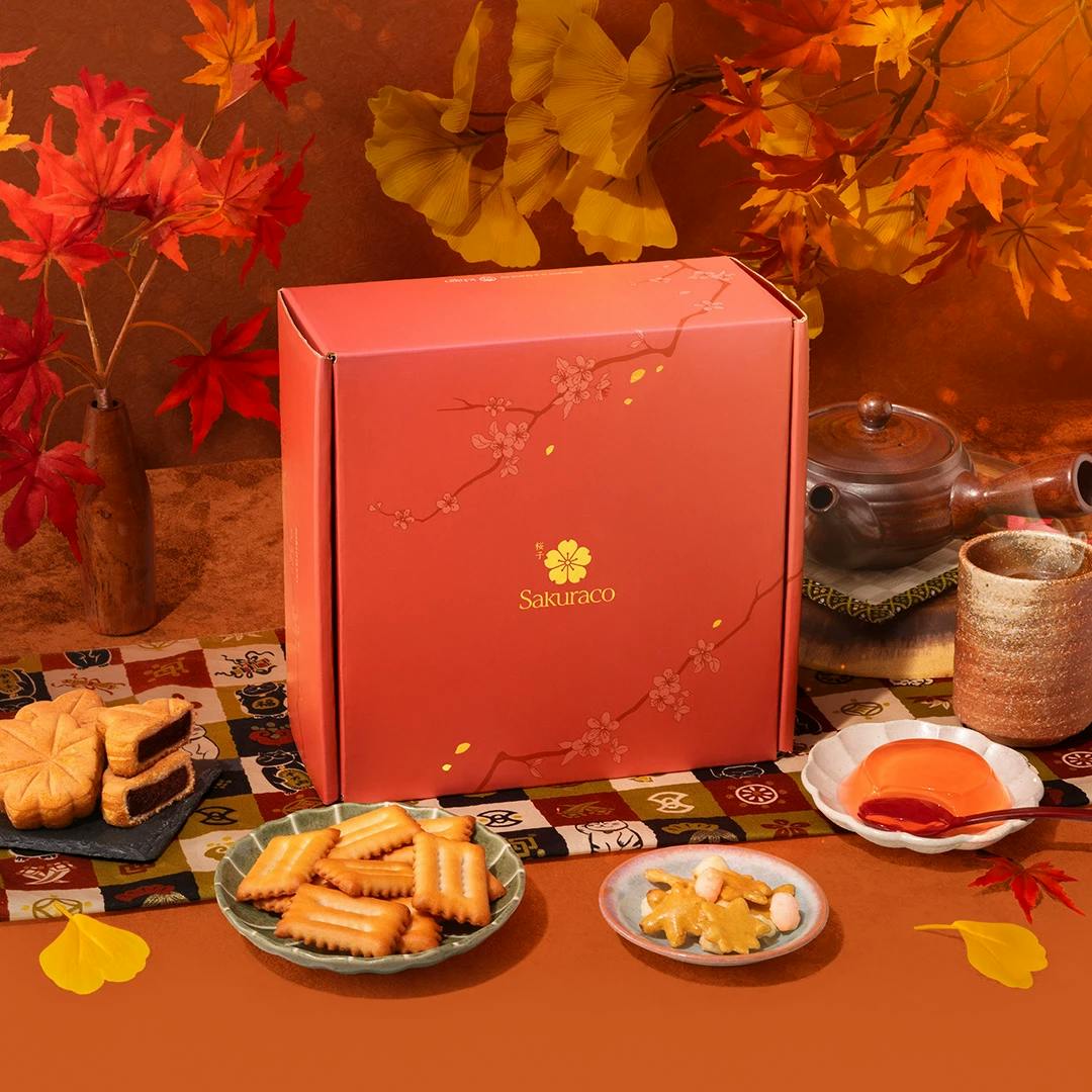 Sakuraco's October Box: Nikko's Autumn Splendor