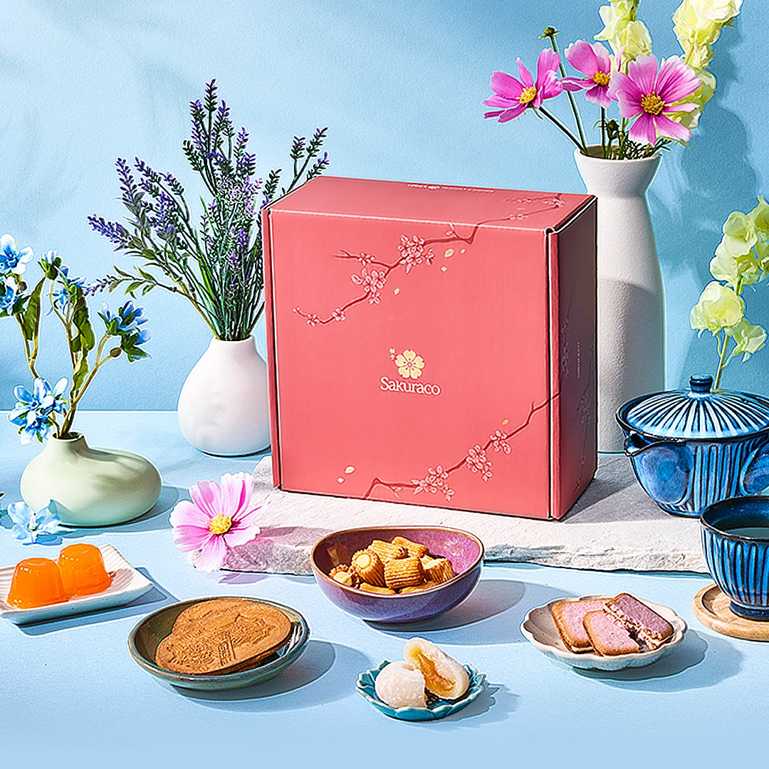 Sakuraco's June 2026 Box: Summer in Hokkaido