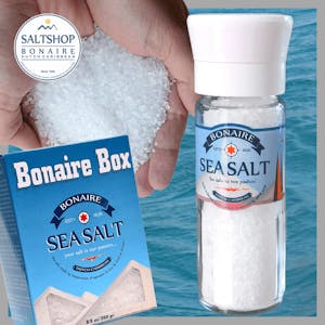 Salt grinder and Refill box