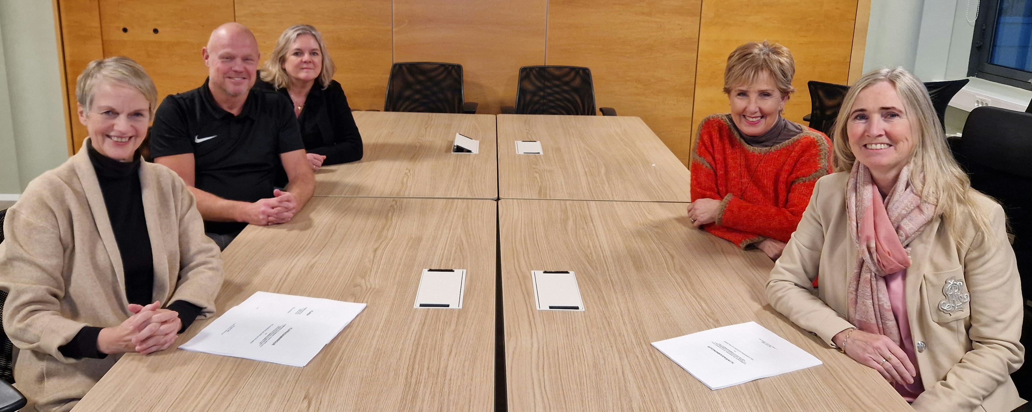 Frá undirritun samningsins við Félagsráðgjafafélag Íslands þann 28. nóvember 2024.