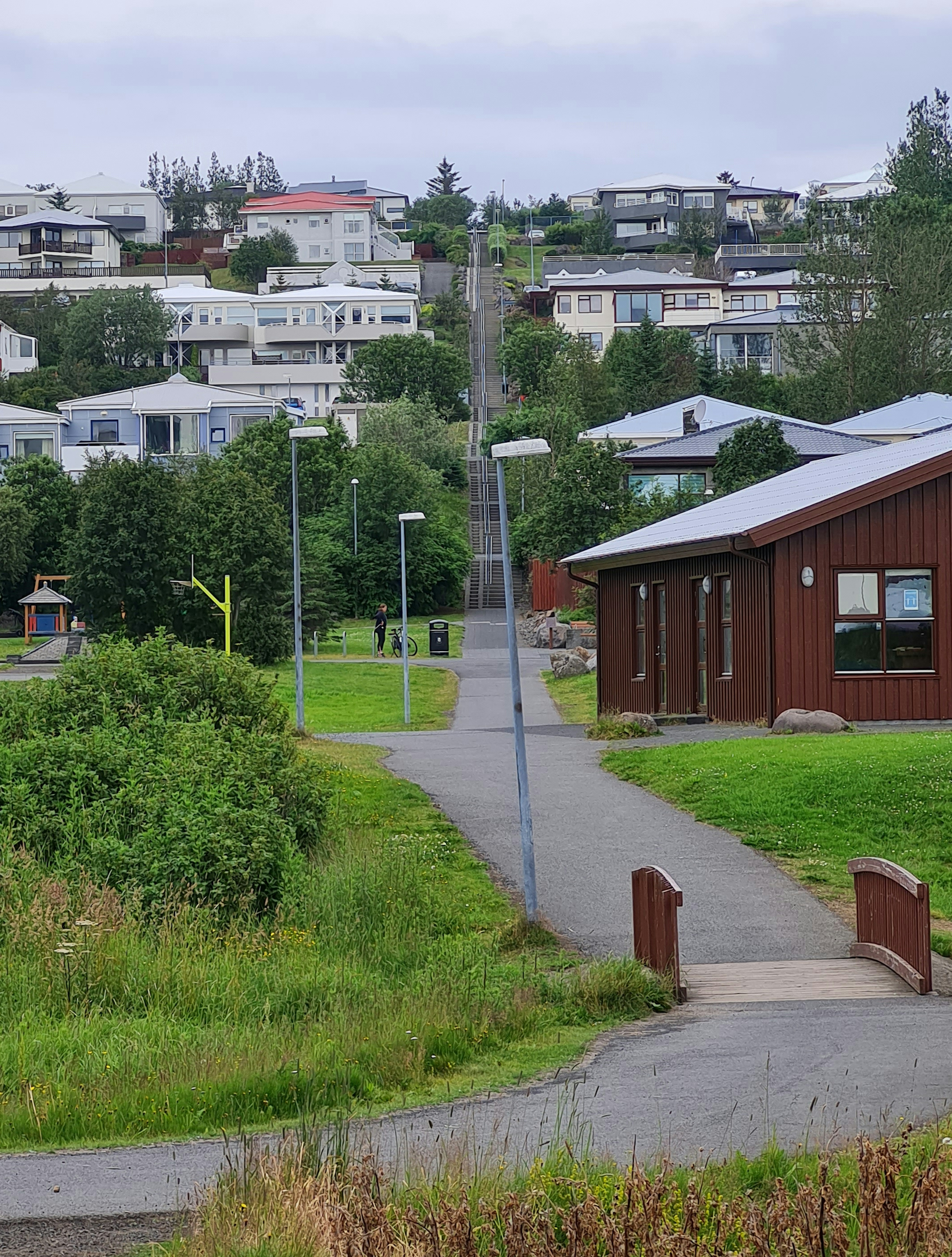 Það er á brattann að sækja í Himnastiganum í Kópavogi eins og í fjármálum sveitarfélaga. Ljósm.: Sambandið/IH