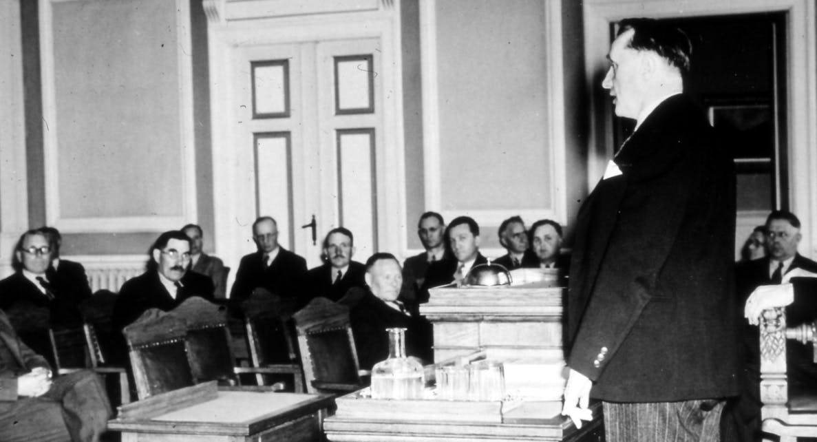 Jónas Guðmundsson á stofnþingi Sambands íslenskra sveitarfélaga 11. júní 1945.