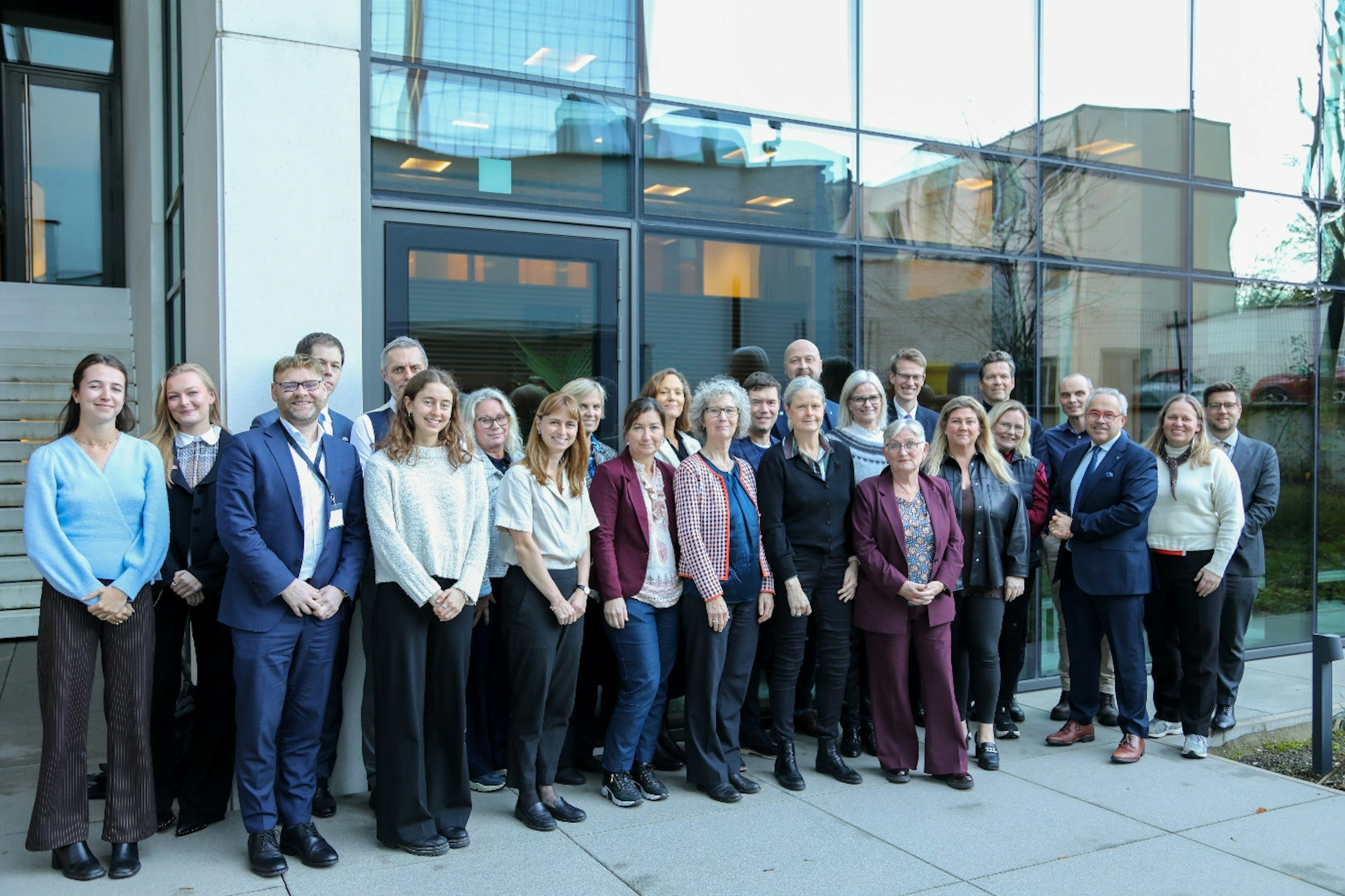 Fulltrúar Íslands, Noregs og Sviss á fundi Sveitarstjórnarvettvangs EFTA ásamt sérfræðingum í vinnuhópi EFTA á sviði almannavarna.