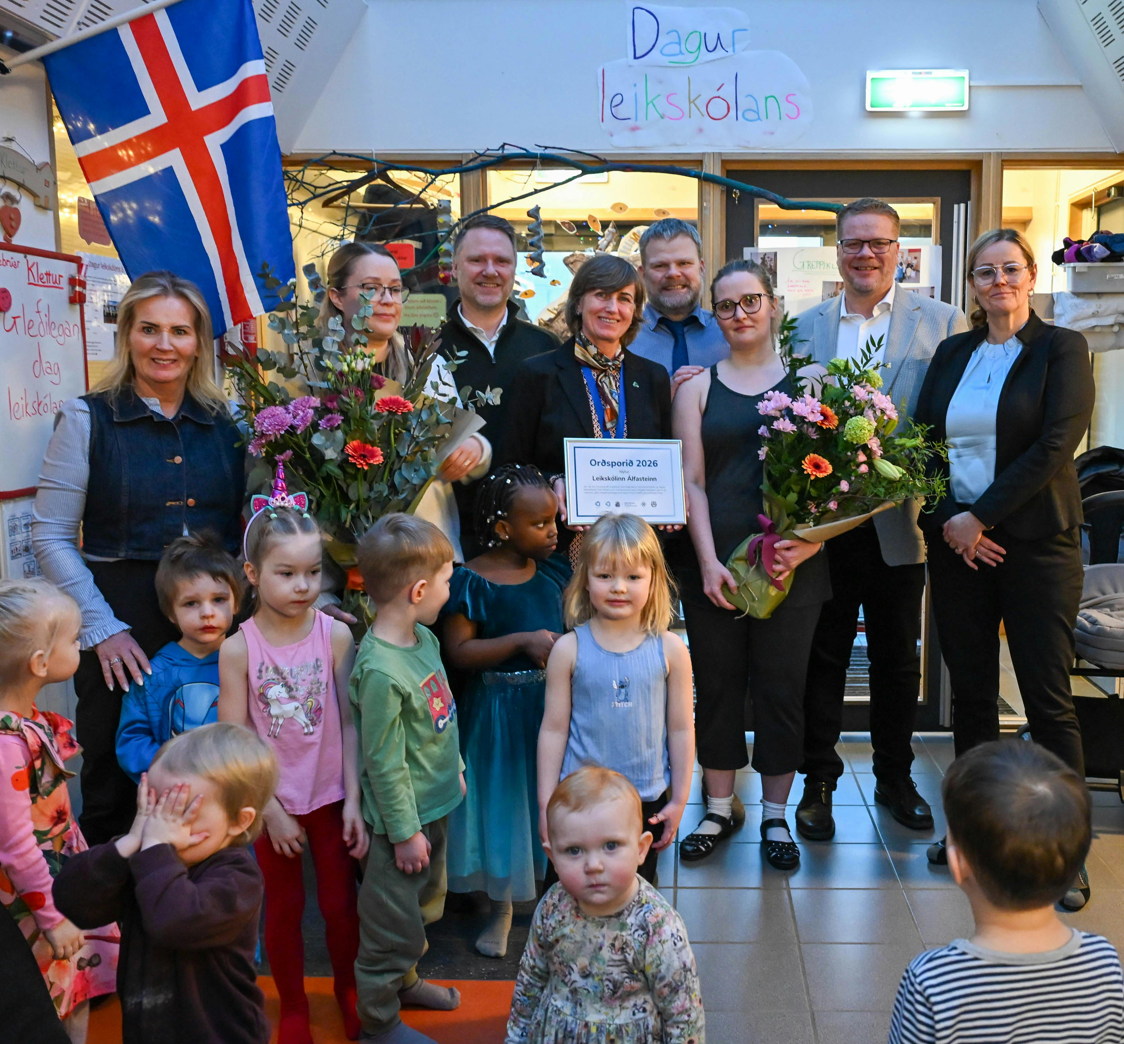 Frá afhendingu Orðsporsins