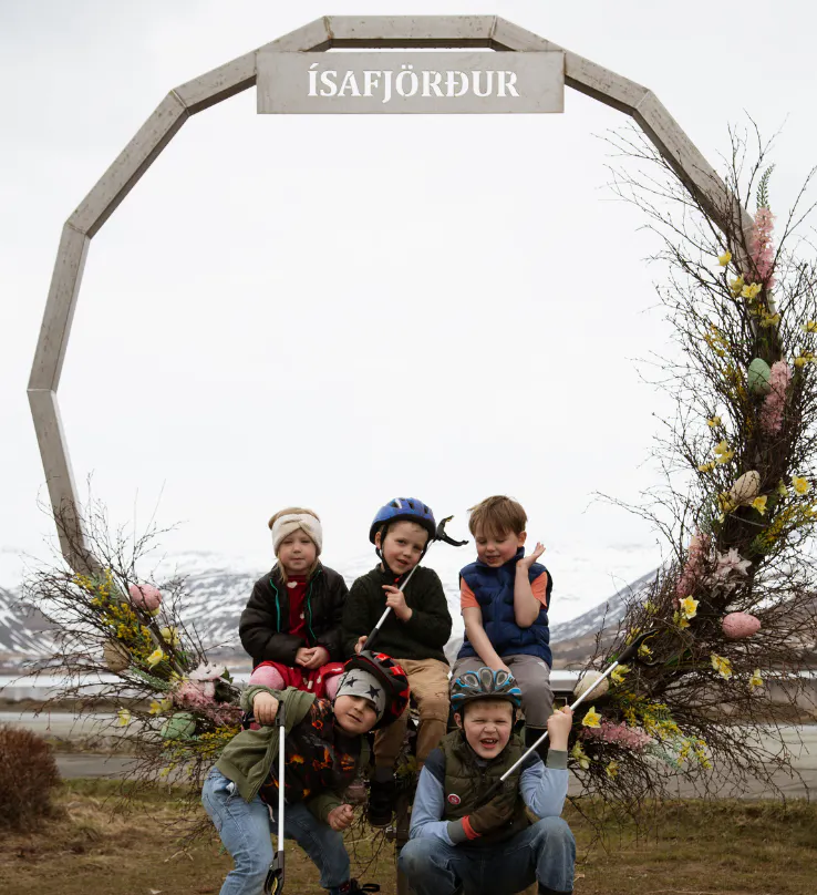 Börn á Ísafirði