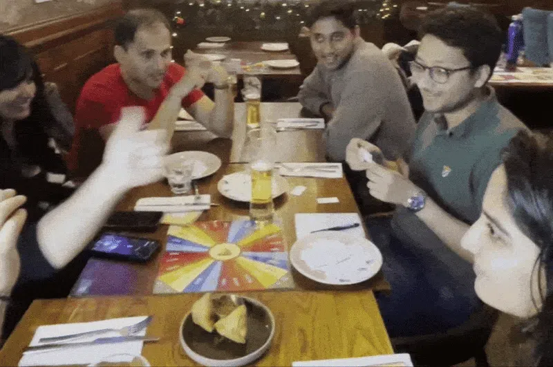People playing SAMOSA