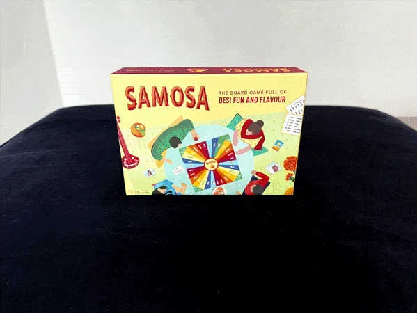 People playing SAMOSA