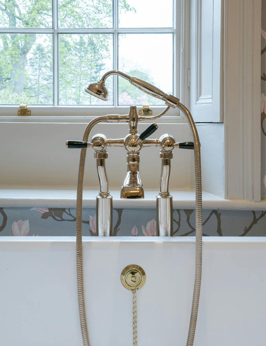 Samuel Heath brass bath and shower mixer. Traditional Fairfield collection in a Polished Nickel finish with gloss black levers.