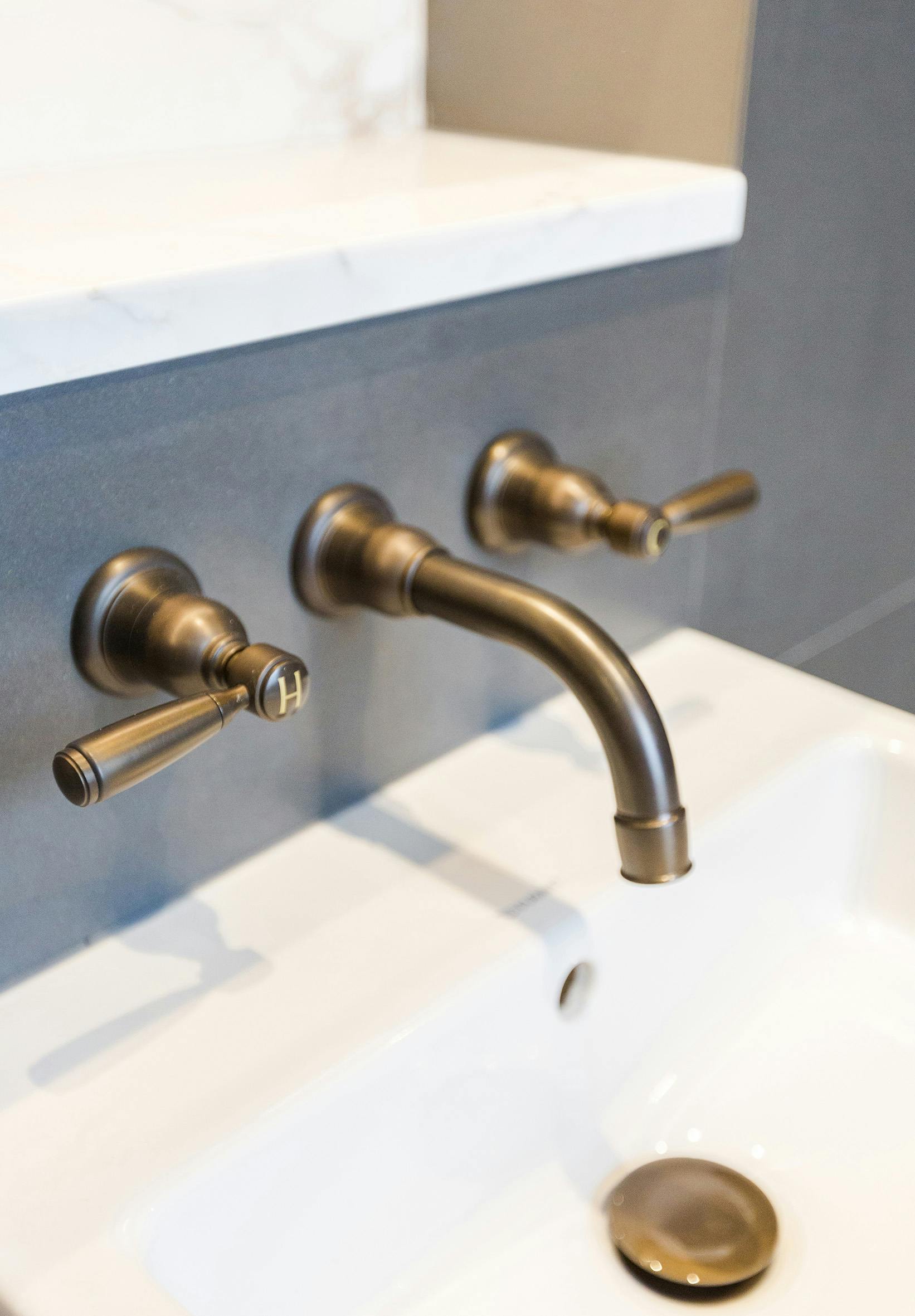 Samuel Heath Fairfield traditional wall mounted tap in bronze finish